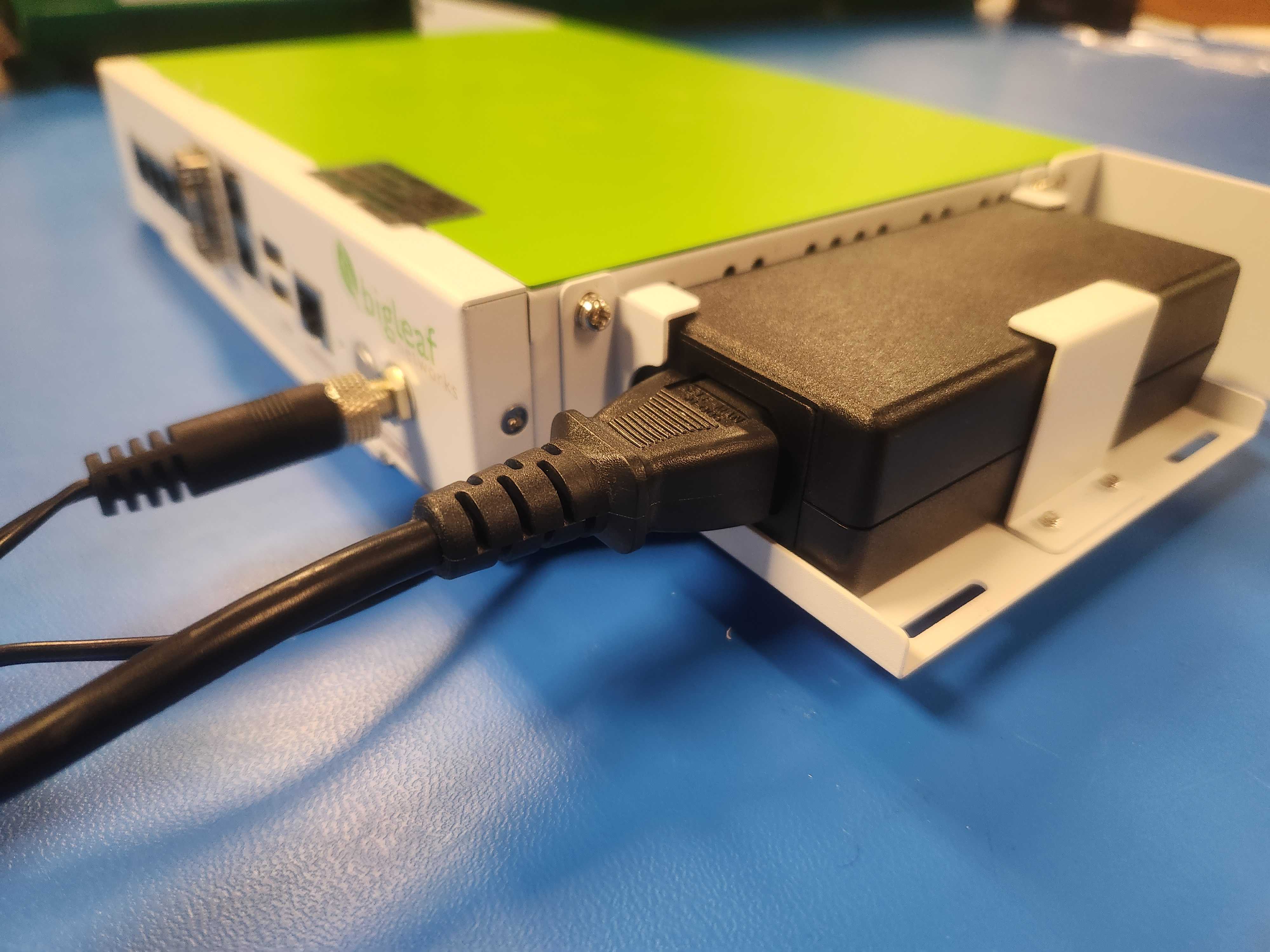 rack_mount_1.jpg